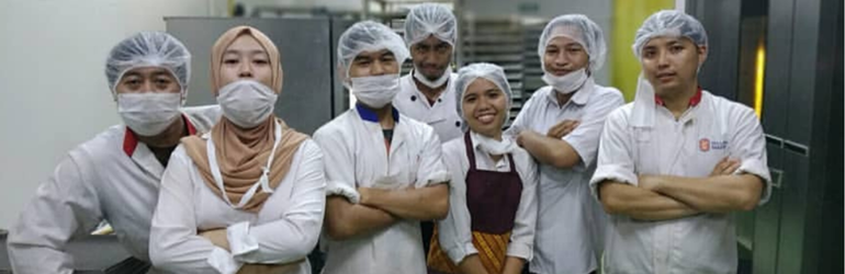 Staff Toko Holland Bakery Bandung